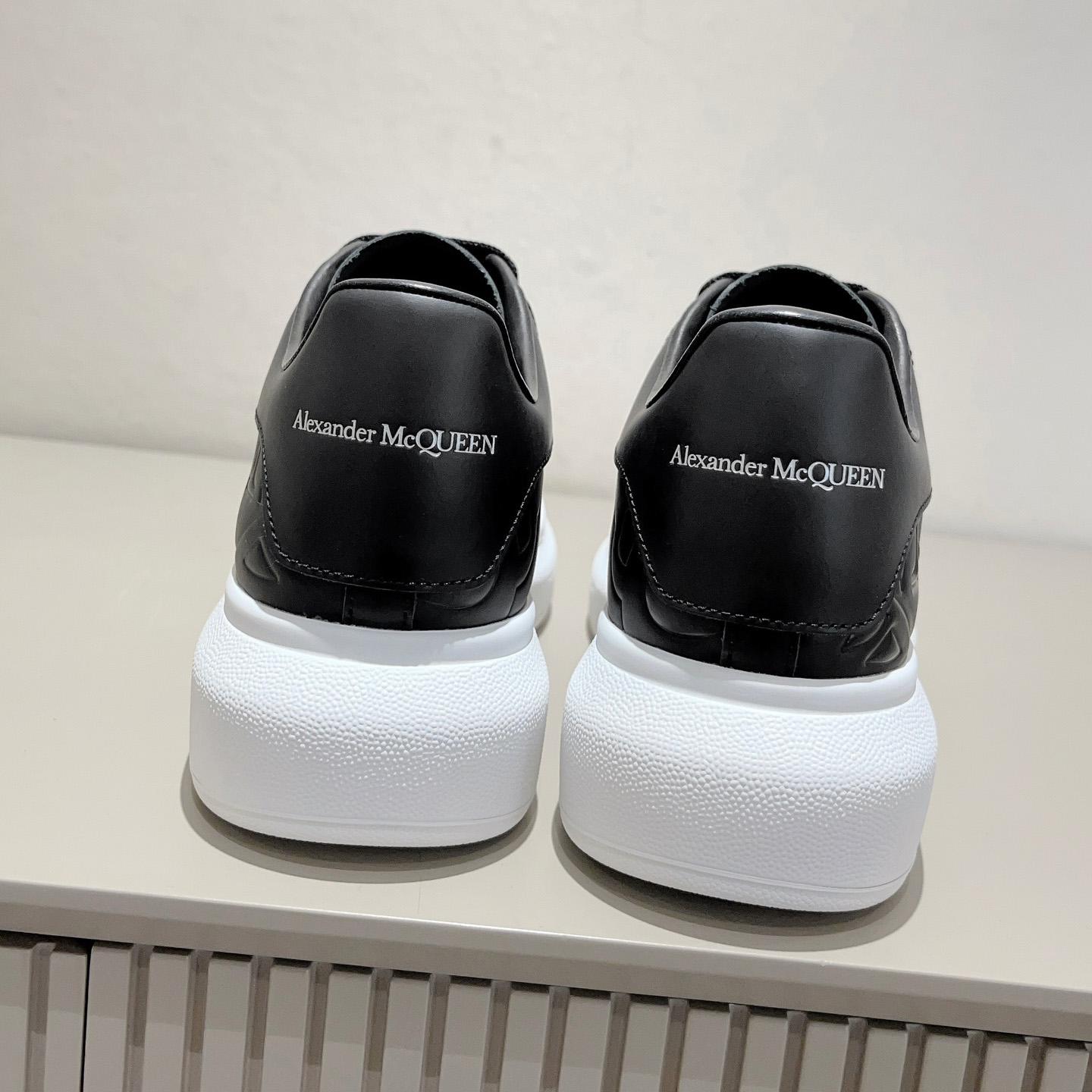 Alexander Mqueen Oversized Sneakers - DesignerGu