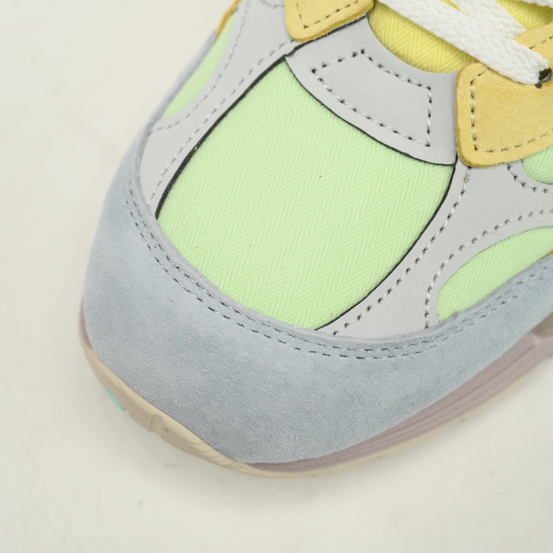 New Balance 992 Yellow Green Powder Sneakers      M992AB - DesignerGu