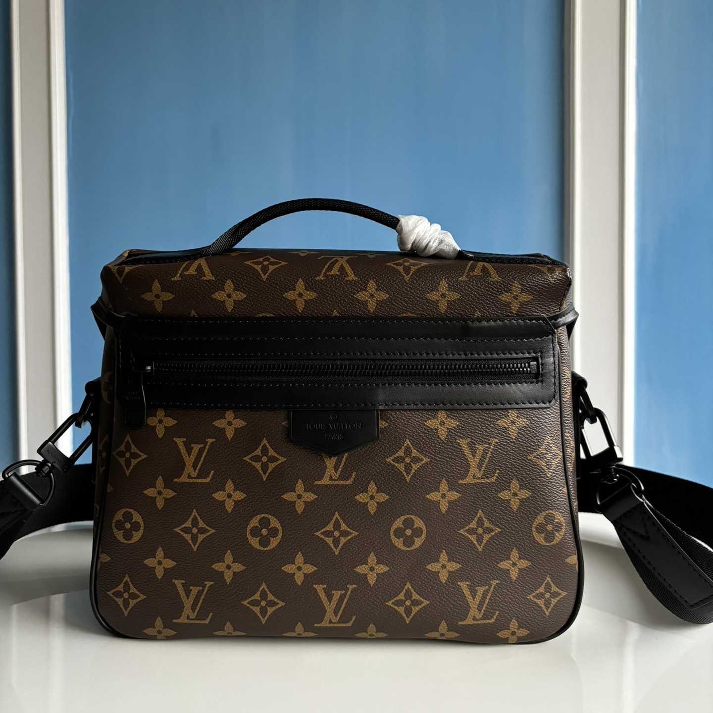 Louis Vuitton LV Trail Messenger          M46972 - DesignerGu