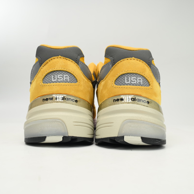 New Balance 992 Yellow Sneakers      M992BB  - DesignerGu