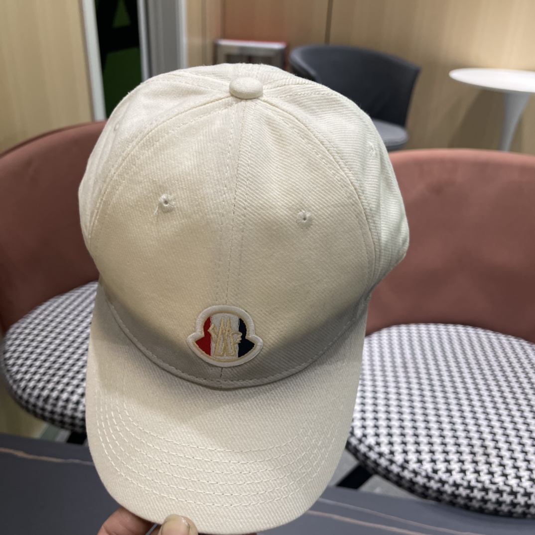 Moncler Cap - DesignerGu