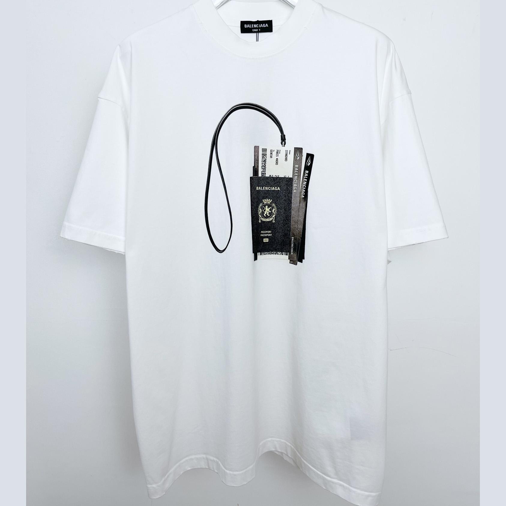 Balenciaga Medium Fit T-Shirt - DesignerGu
