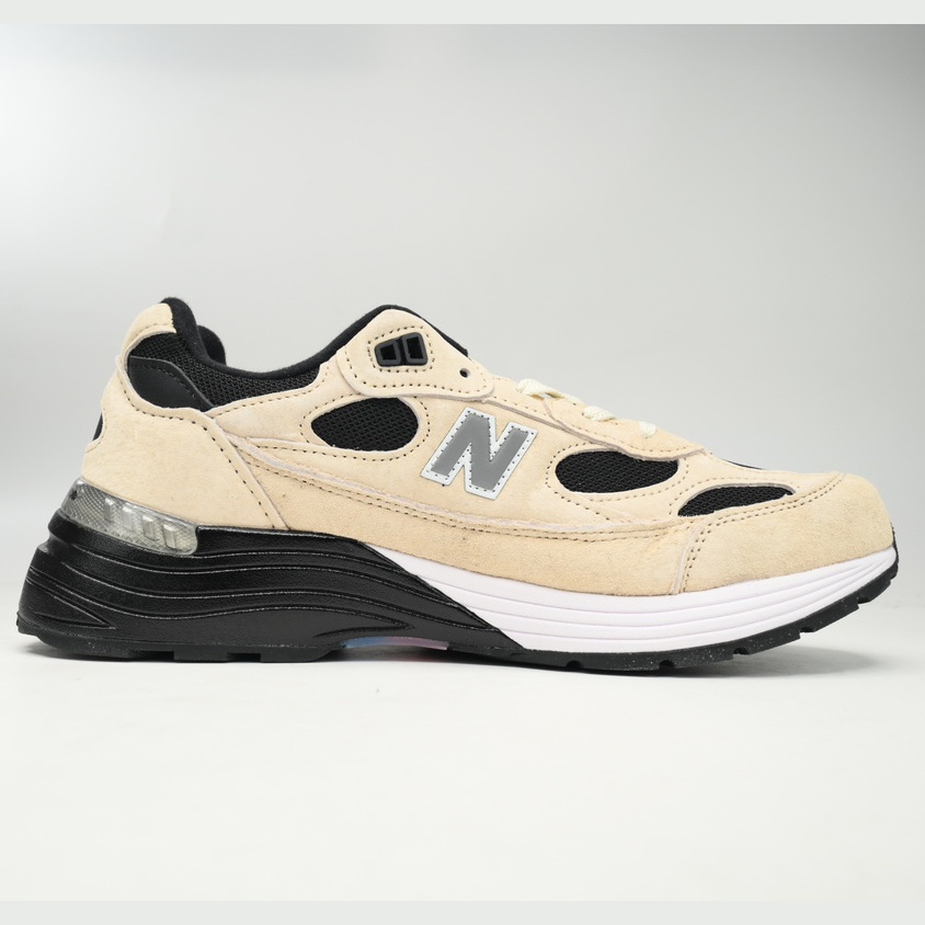 New Balance 992 Beige Black Sneakers      M992NB  - DesignerGu