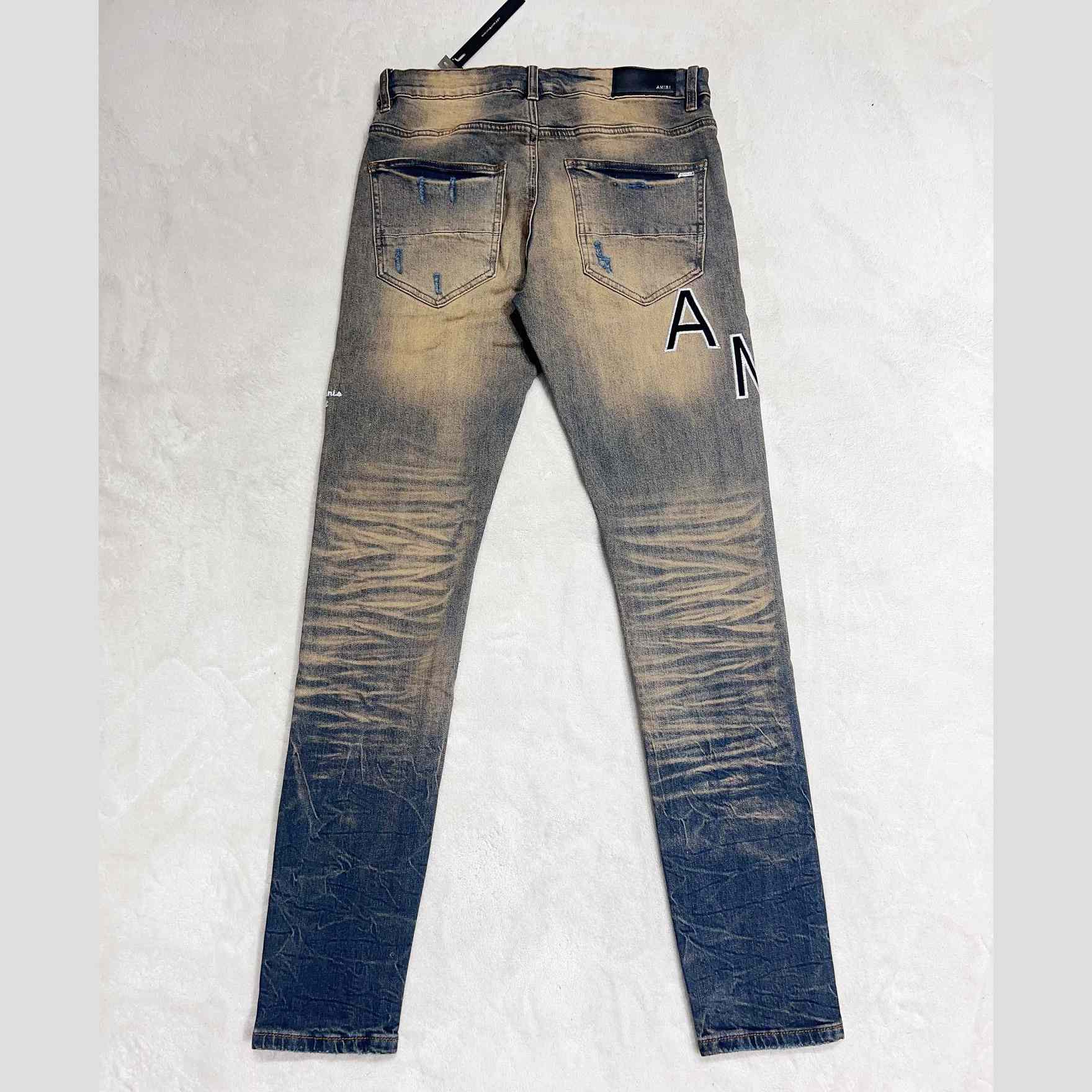 Amiri Hockey Logo Straight-Leg Jeans   AMK1028 - DesignerGu