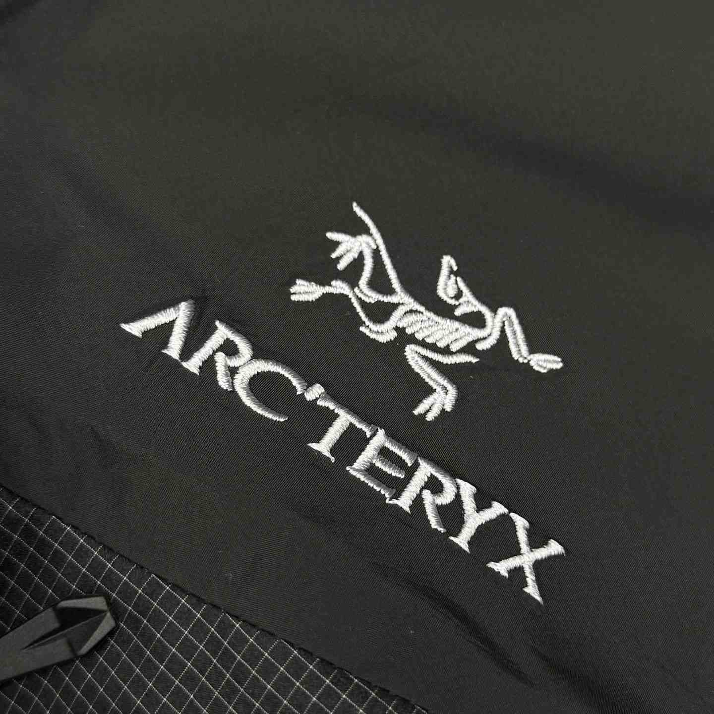 Arc'teryx Alpha Jacket - DesignerGu