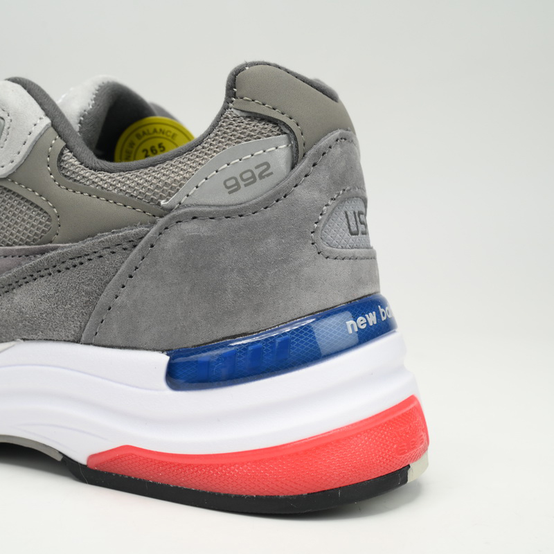 New Balance 992 Grey Blue Sneakers      M992AG  - DesignerGu