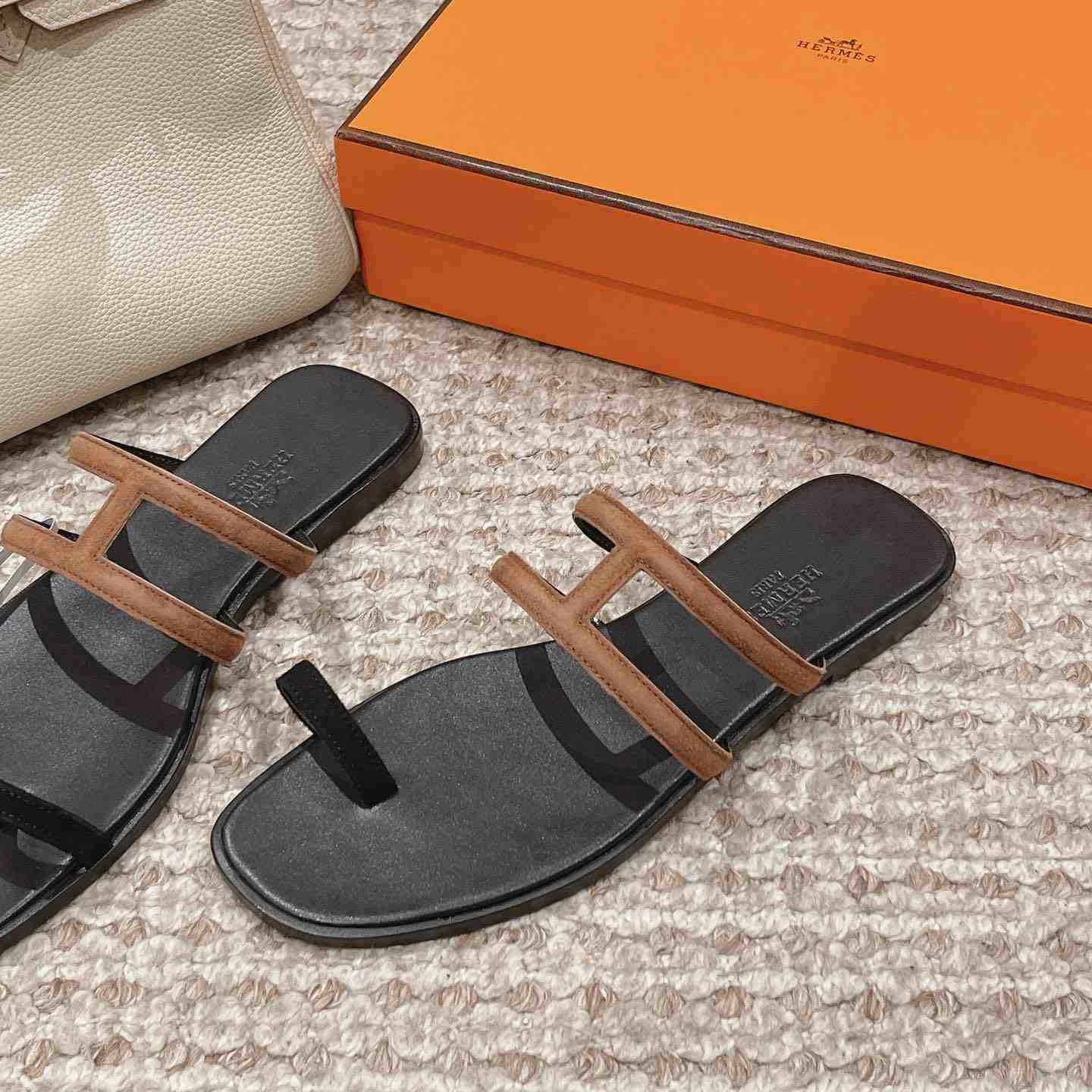 Hermes Georgia Sandal - DesignerGu