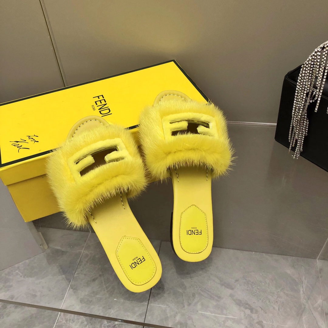 Fendi Baguette Yellow Mink Slides - DesignerGu