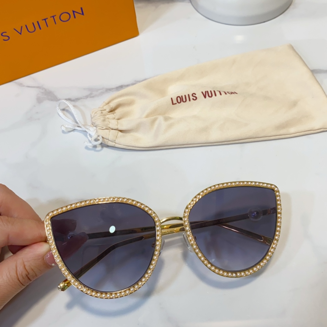 Louis Vuitton LV Pearl Cat Eye Sunglasses  Z1995U - DesignerGu