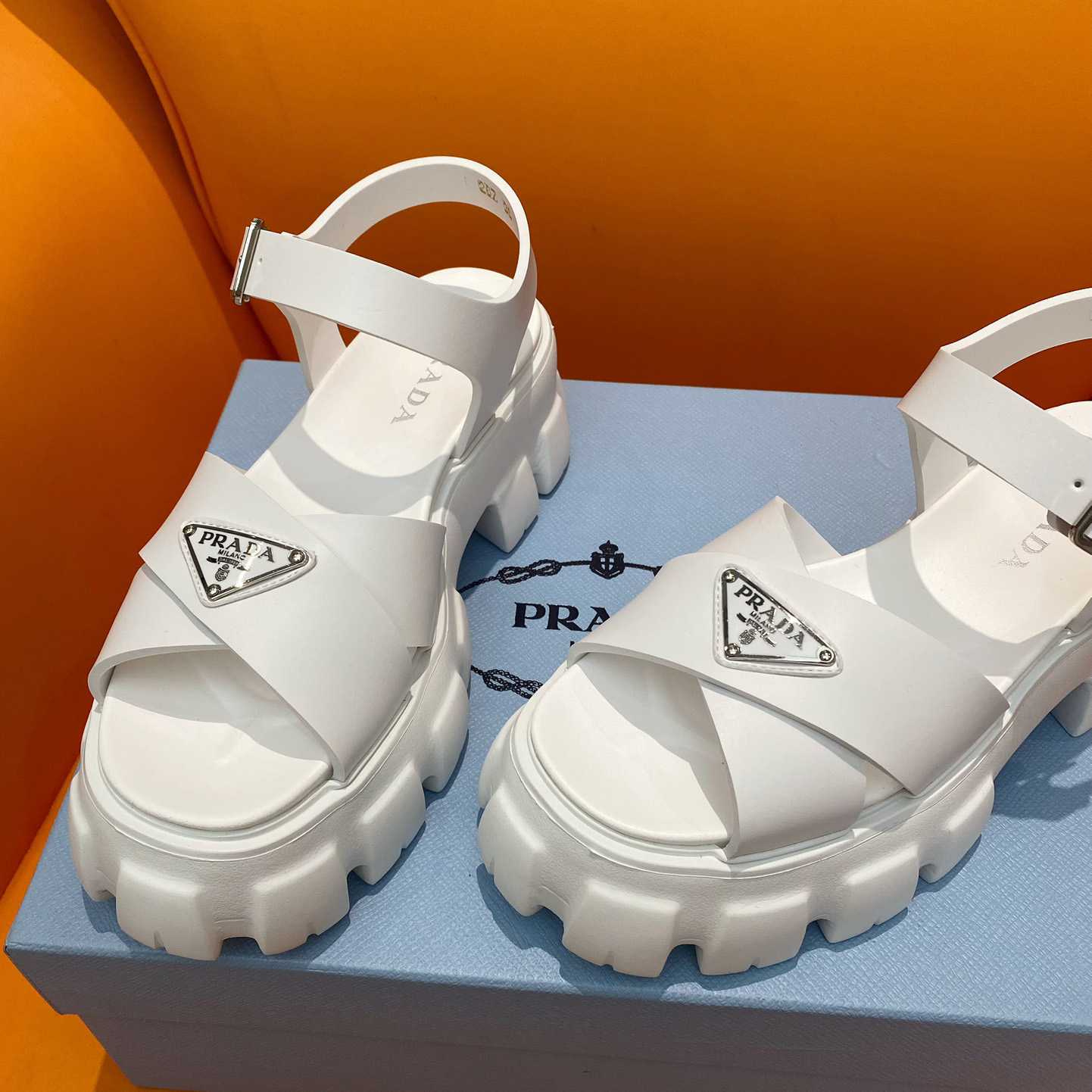 Prada Monolith Rubber Sandals - DesignerGu