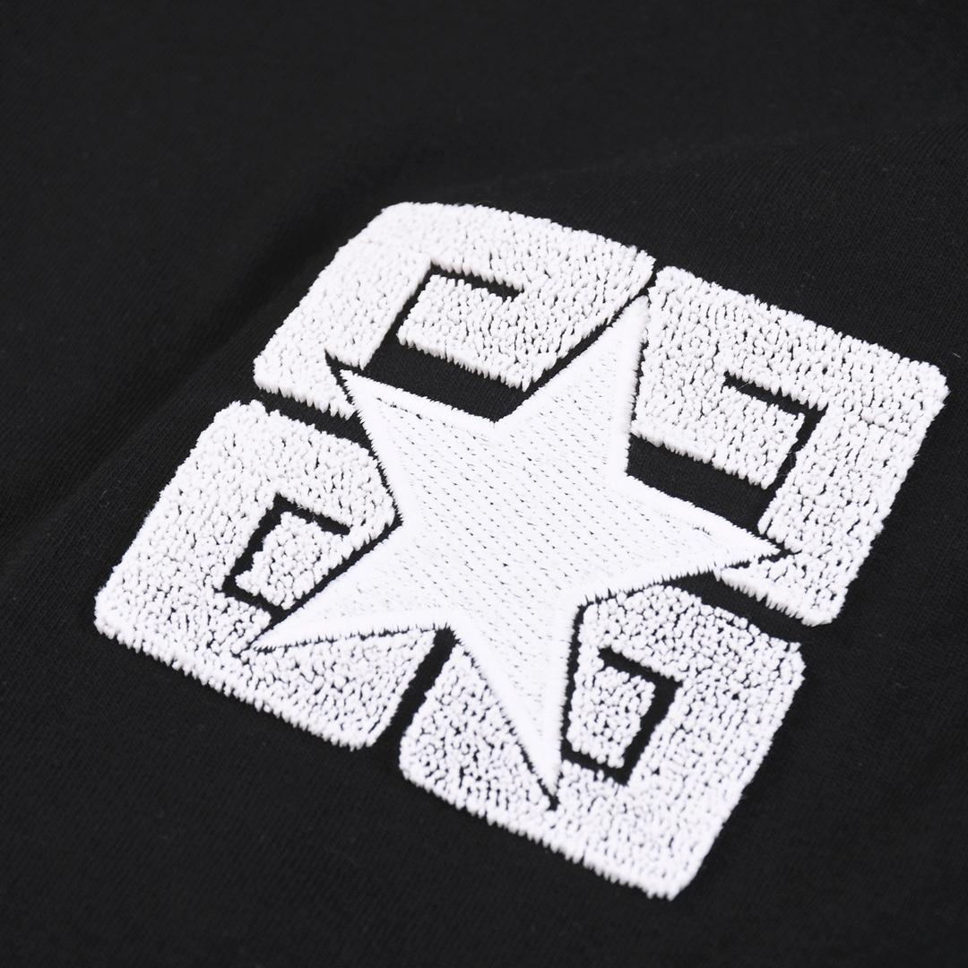 Givenchy 4G Stars Boxy Fit T-shirt In Cotton - DesignerGu