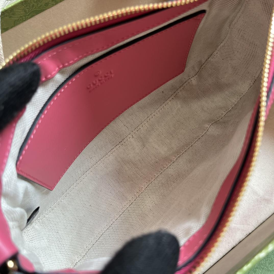 Gucci GG Matelassé Handbag(25-15-8cm) - DesignerGu