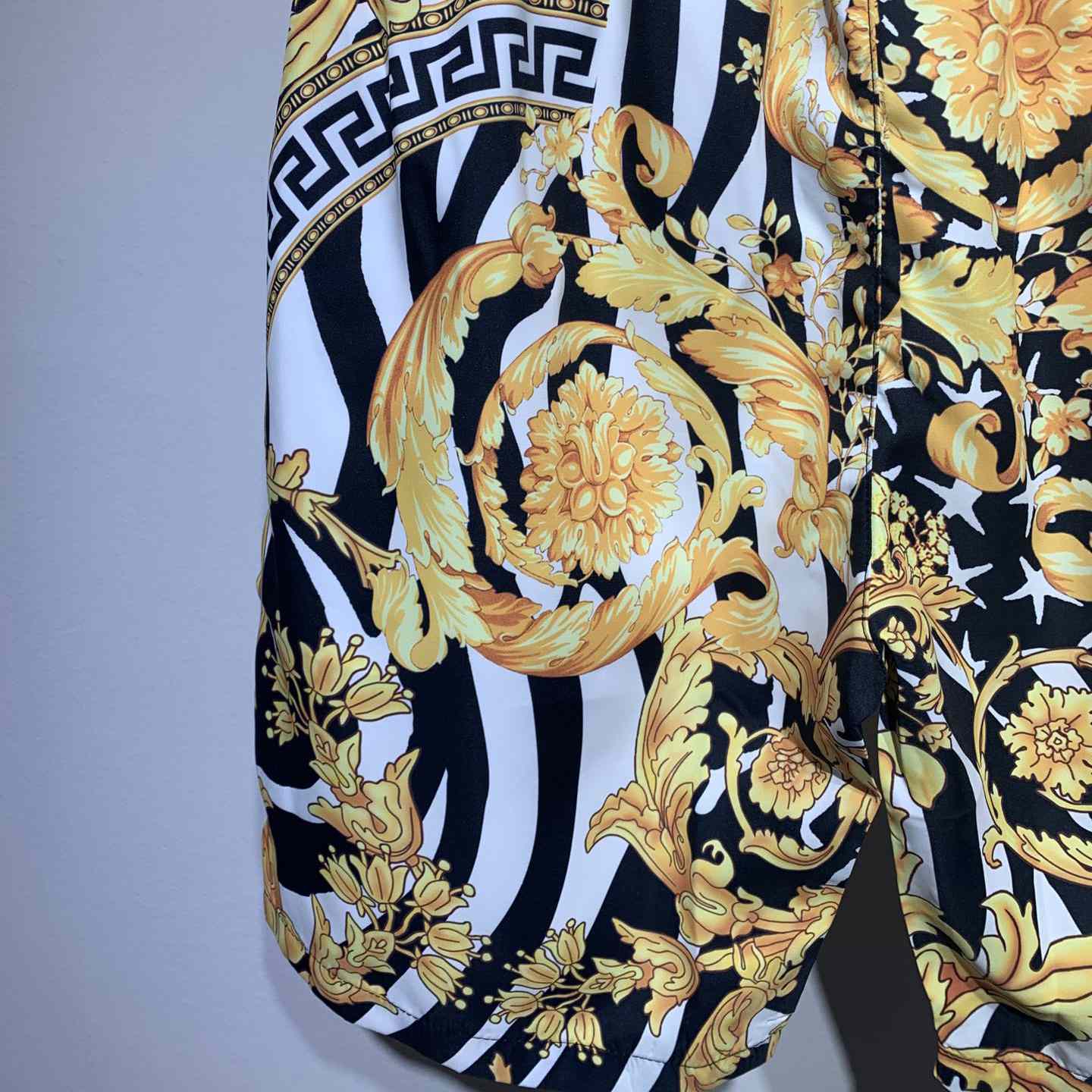 Versace Barocco Print Silk Shorts - DesignerGu