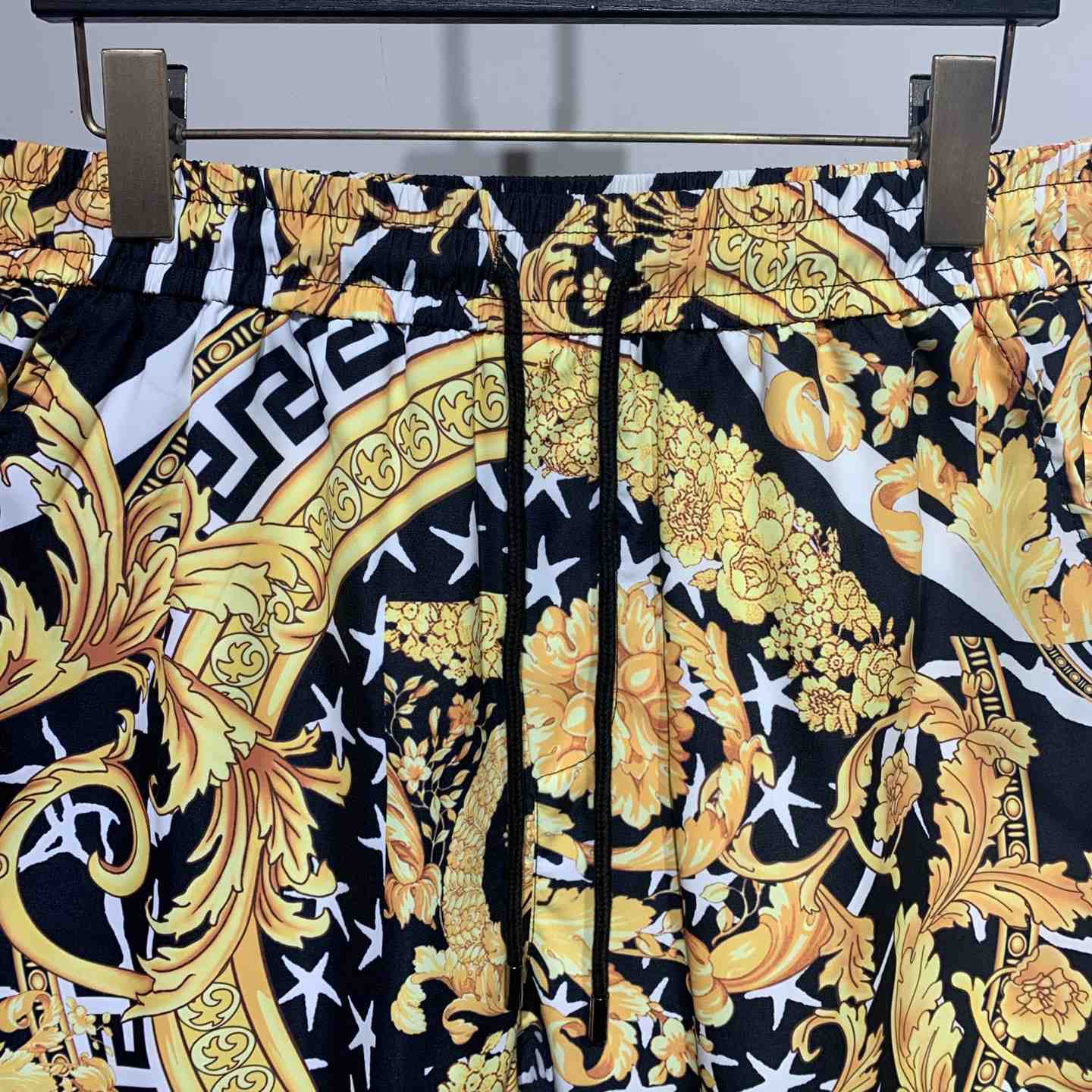 Versace Barocco Print Silk Shorts - DesignerGu