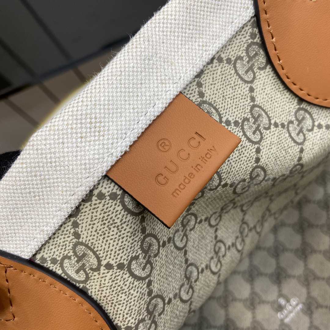 Gucci Medium Tote Bag With Gucci Print - DesignerGu