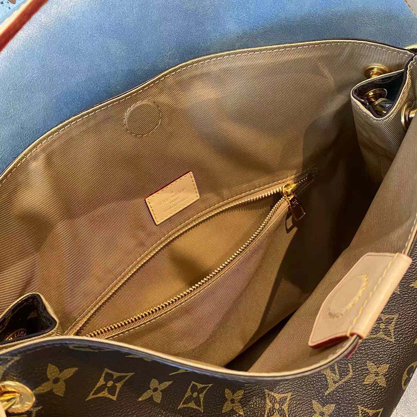 Louis Vuitton Monogram Tote Graceful - DesignerGu