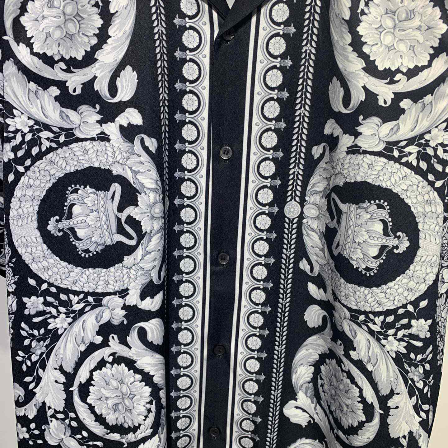 Versace Barocco Print Silk Shirt - DesignerGu