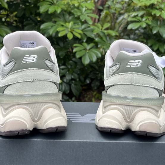 New Balance 9060 Sneakers      U9060EEC - DesignerGu