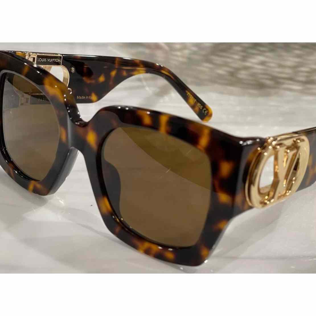 Louis Vuitton Sunglasses     - DesignerGu