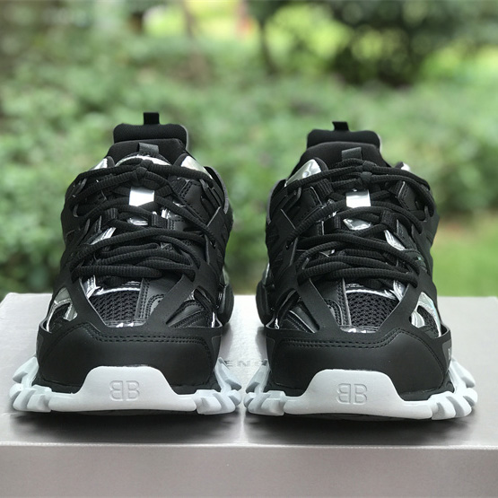 Balenciaga Track 3.0 Sneakers  - DesignerGu