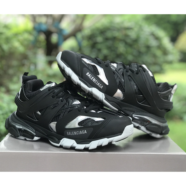 Balenciaga Track 3.0 Sneakers  - DesignerGu