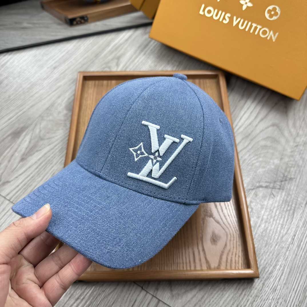 Louis Vuitton Cap - DesignerGu