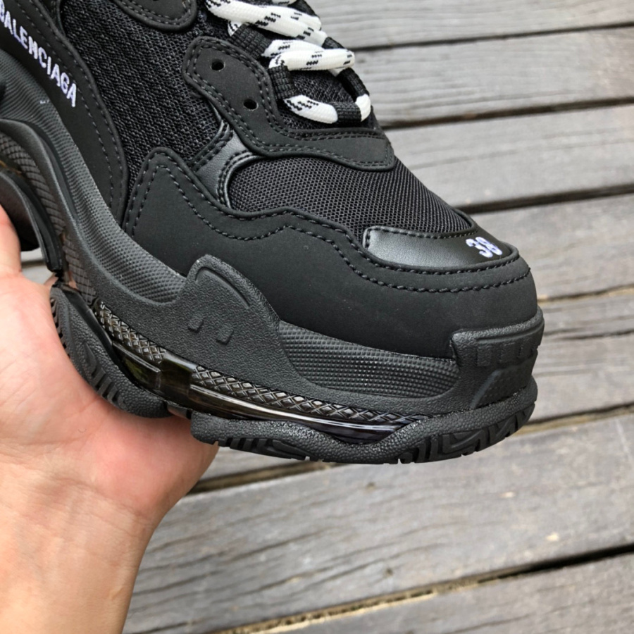 Balenciaga Triple S Sneaker  - DesignerGu