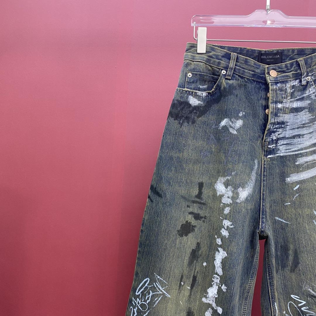 Balenciaga  Graffiti Baggy Jeans - DesignerGu