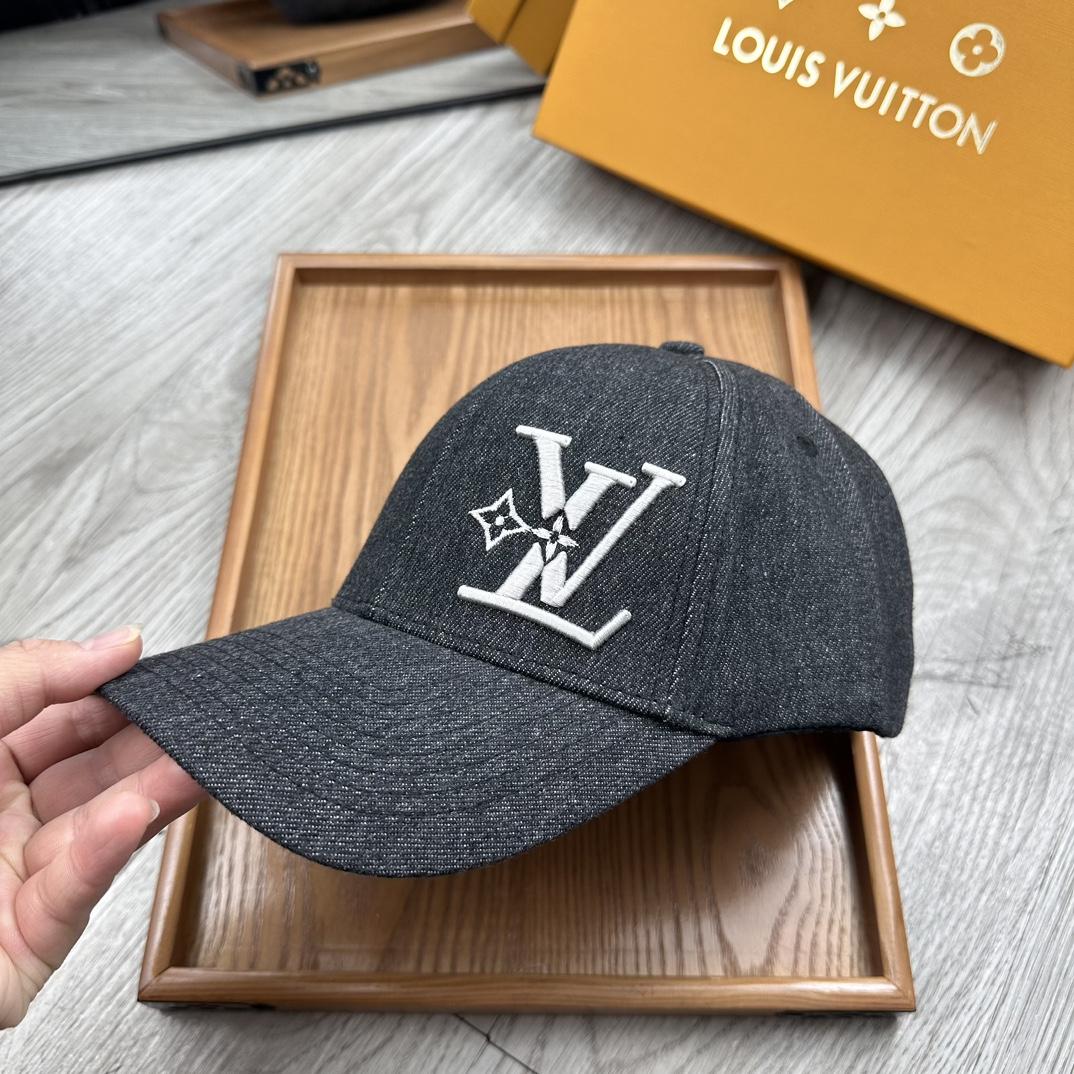 Louis Vuitton Cap - DesignerGu