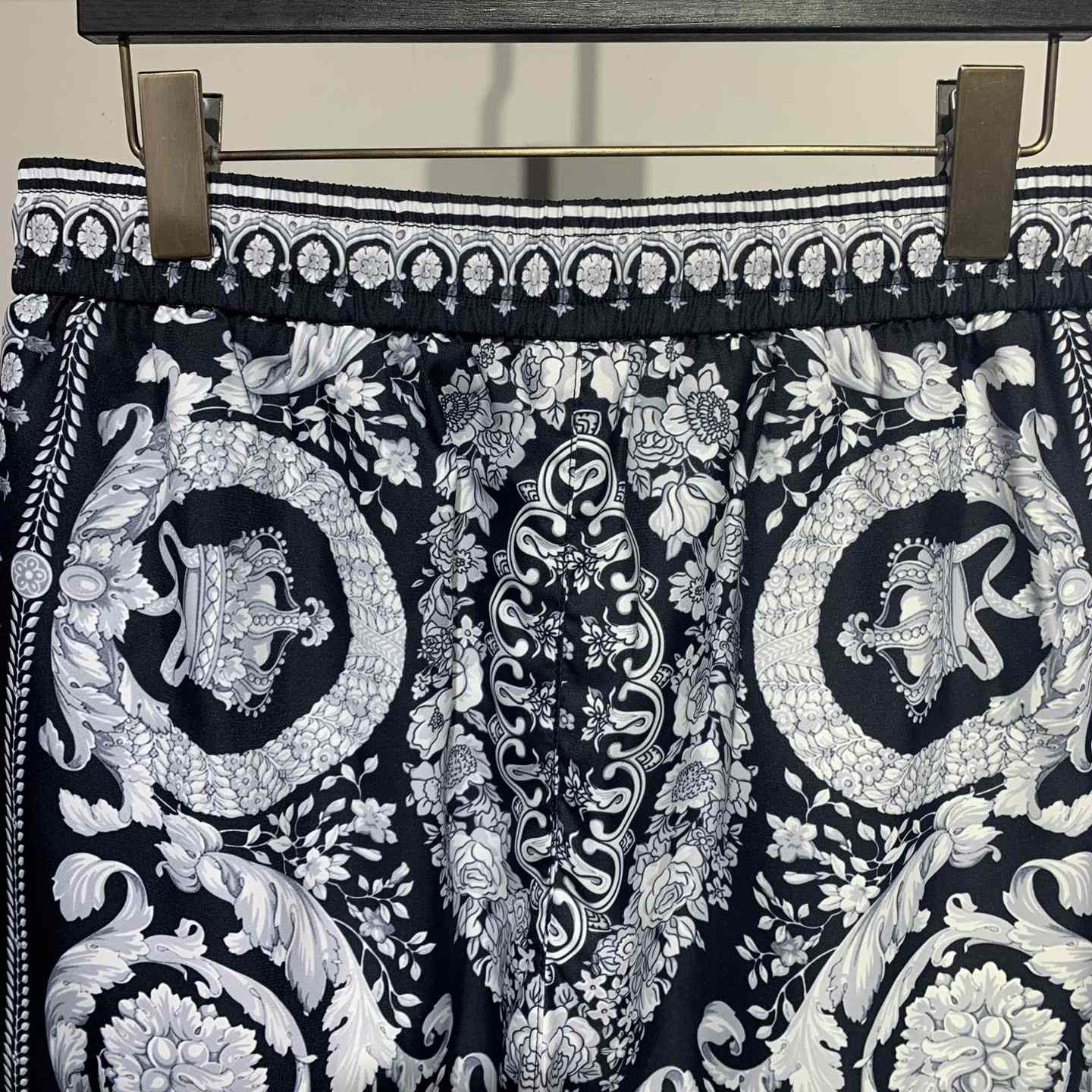 Versace Barocco Print Silk Shorts - DesignerGu