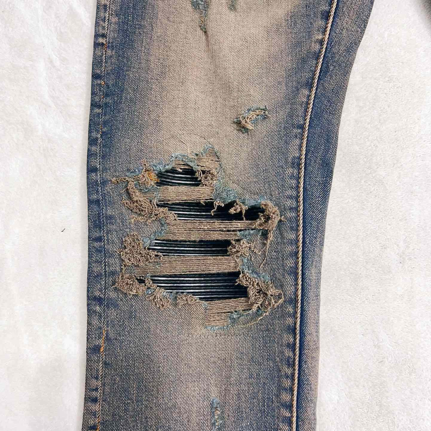 Amiri Slim-fit Jeans     ZA8006 - DesignerGu