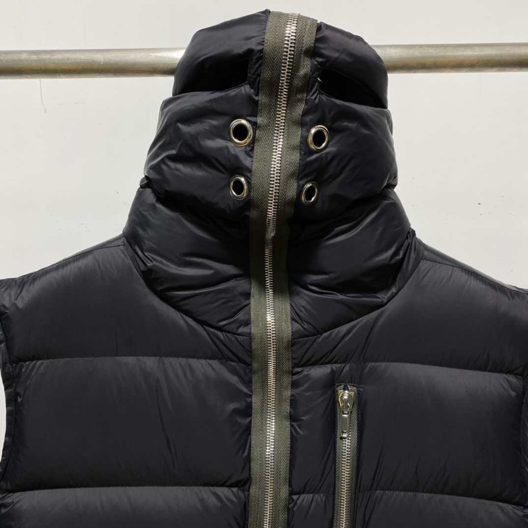 Rick Owens Gimp Hooded Vest - DesignerGu