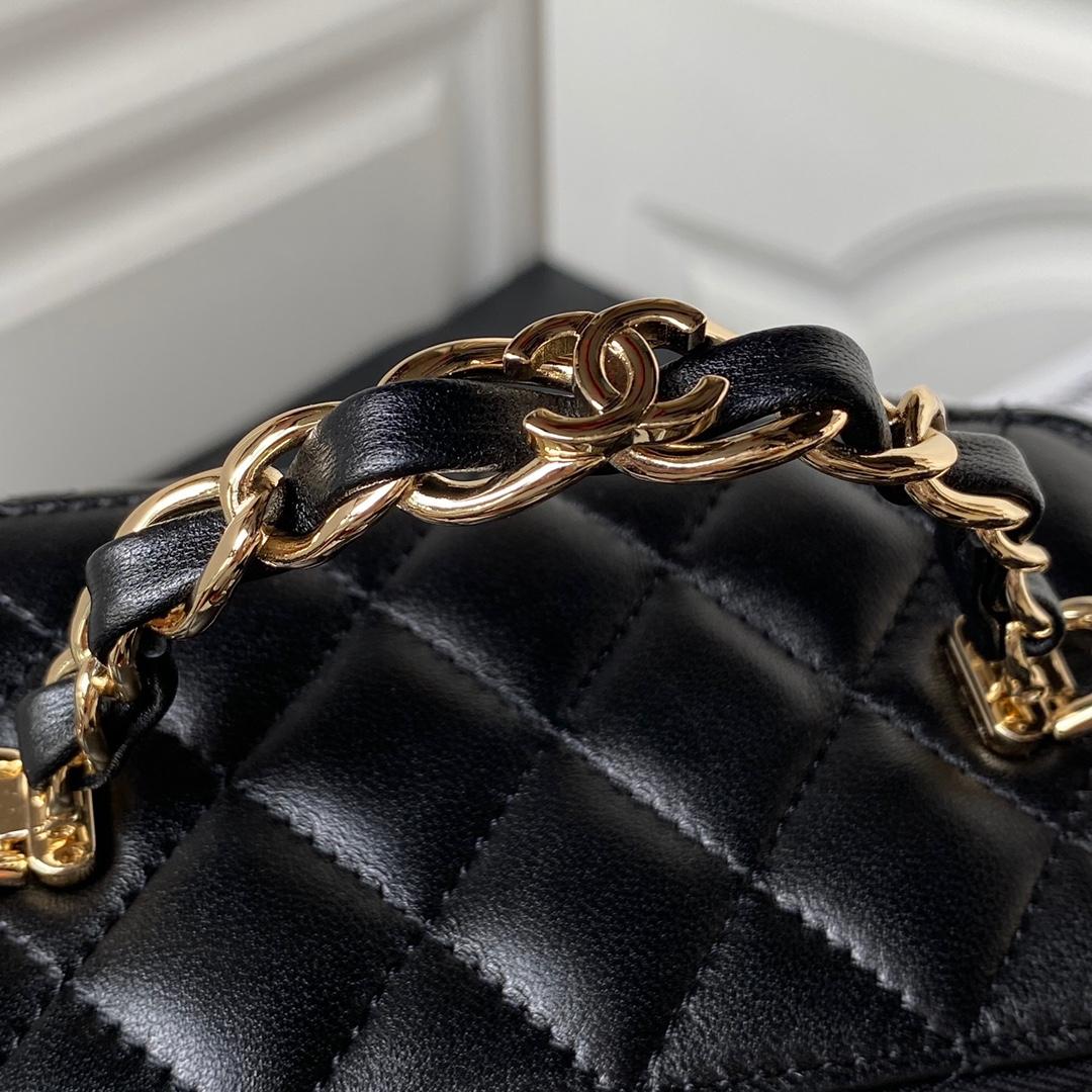 Chanel Clutch With Chain  17cm - DesignerGu