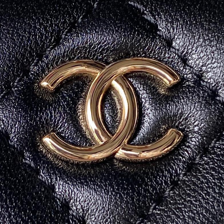 Chanel Clutch With Chain  17cm - DesignerGu