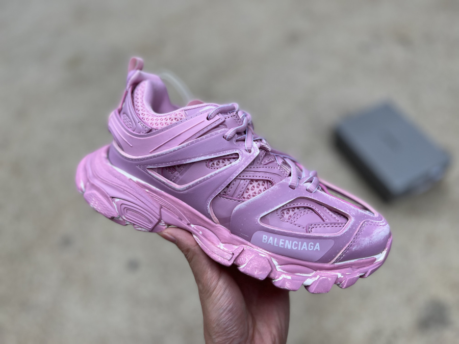 Balenciaga Track Sneaker  - DesignerGu