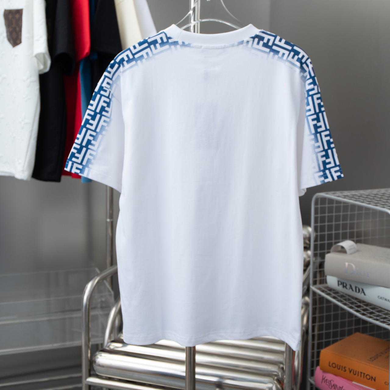 Fendi White Jersey T-shirt - DesignerGu