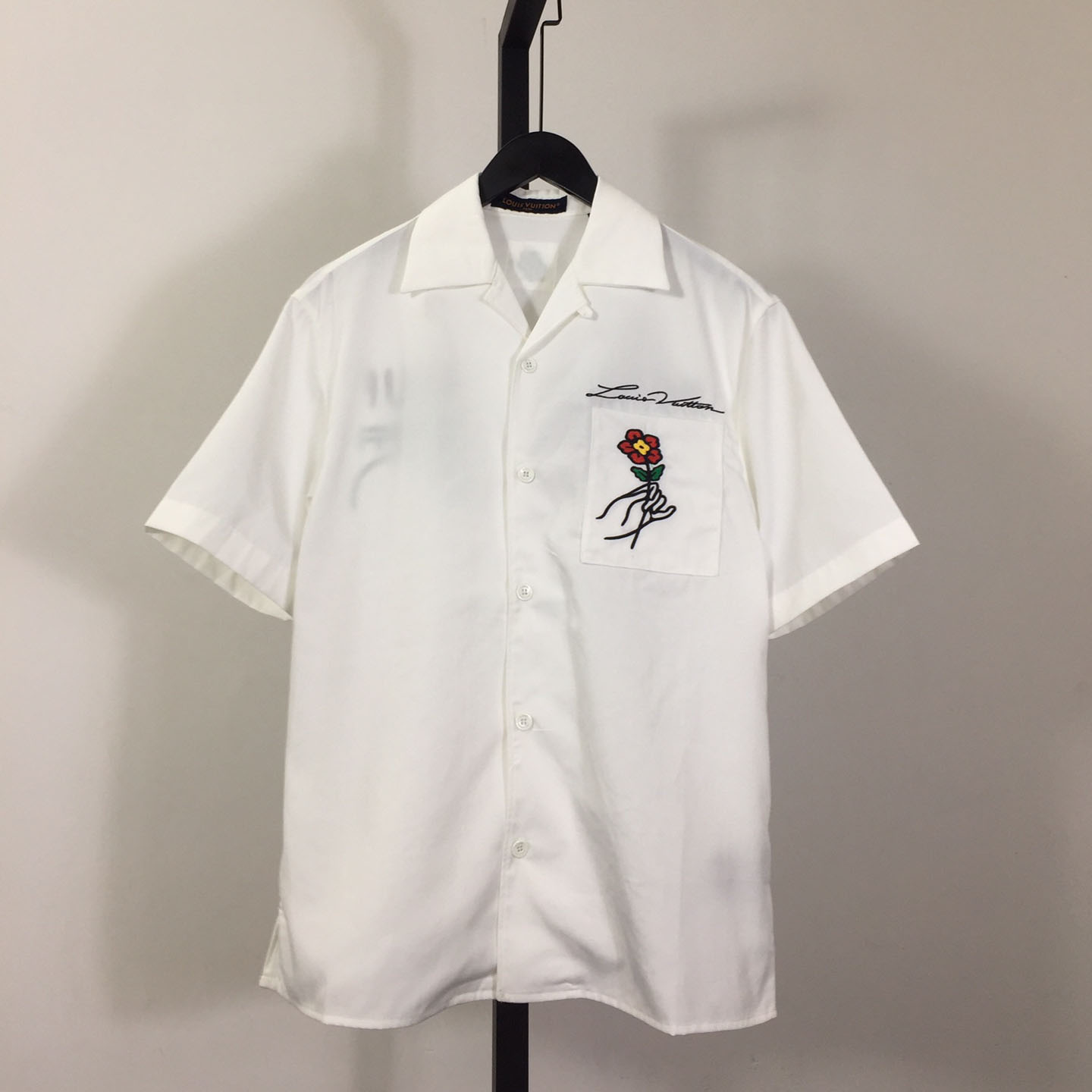 Louis Vuitton Open Collar Short-Sleeved Cotton Shirt     - DesignerGu