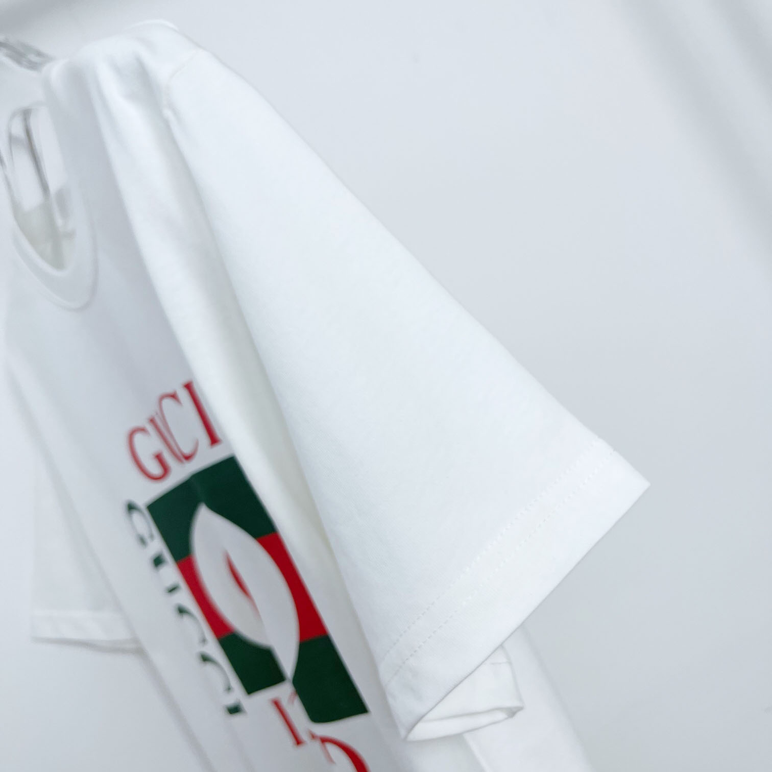 Gucci Cotton Jersey T-shirt With Gucci Print - DesignerGu