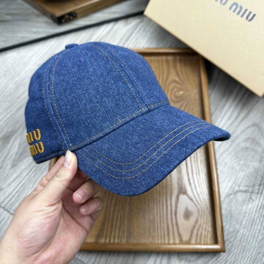 Miu Miu Baseball Cap - DesignerGu