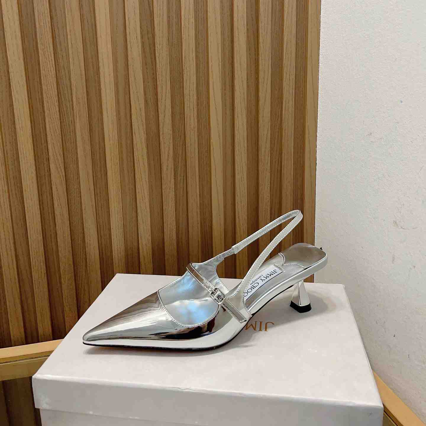 Jimmy Choo Didi 45 Silver Liquid Metal Leather Pointed Pumps - DesignerGu