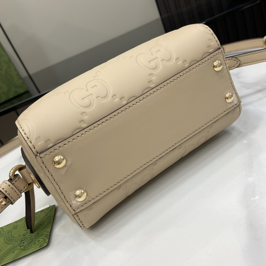 Gucci GG Super Mini Top Handle Bag - DesignerGu