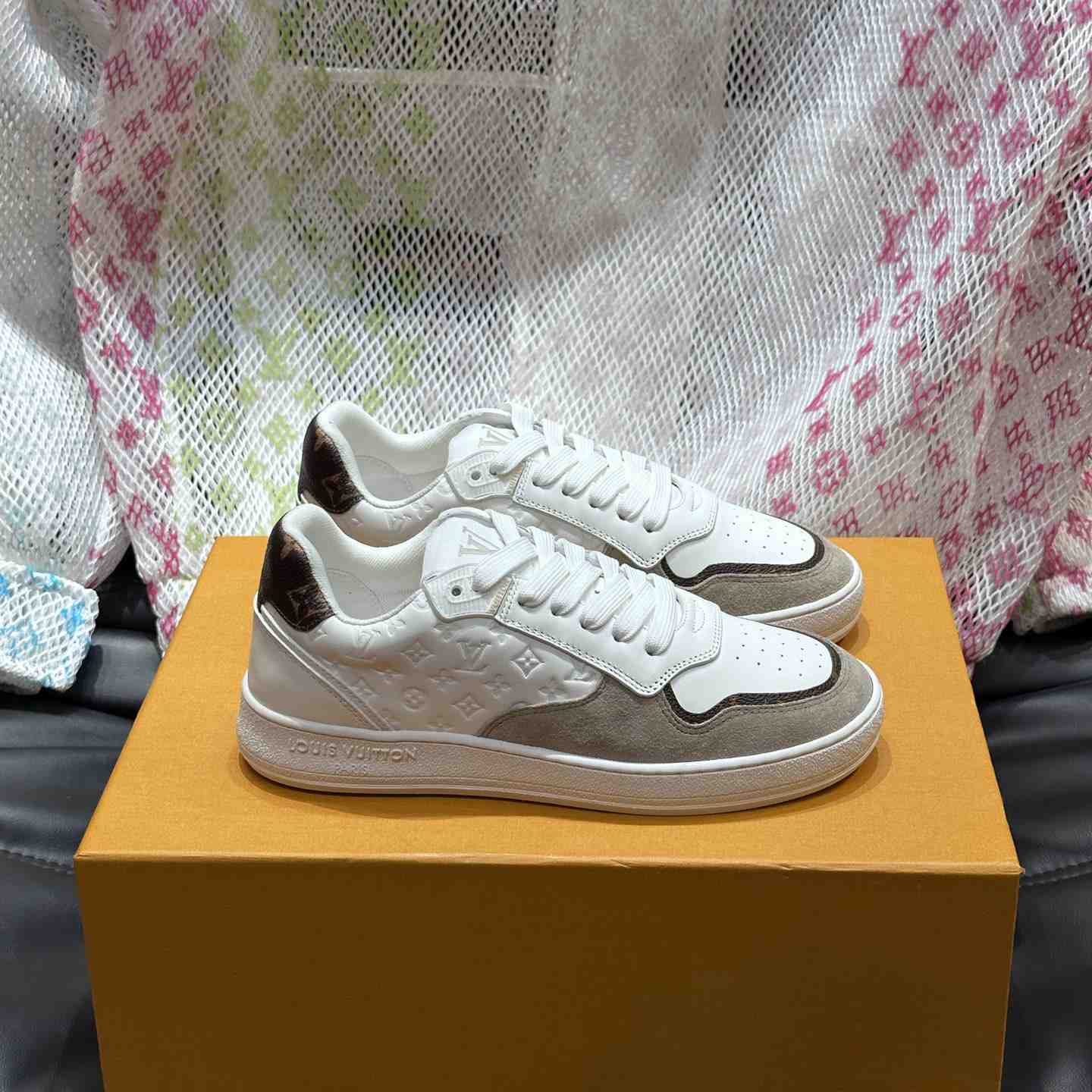 Louis Vuitton LV Stadium Sneaker   1ACUIN - DesignerGu