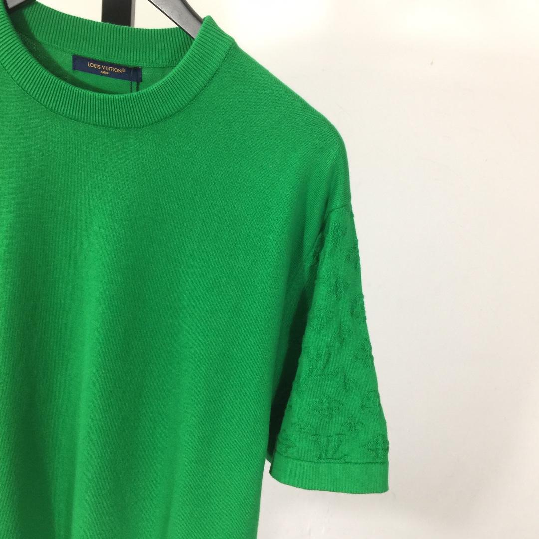 Louis Vuitton Short-Sleeved Signature Crewneck    - DesignerGu