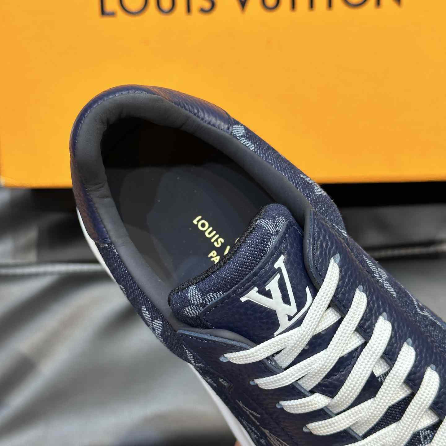 Louis Vuitton Beverly Hills Sneaker   - DesignerGu