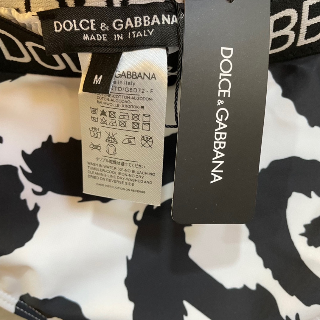 Dolce & Gabbana Two-piece swimsuit - DesignerGu