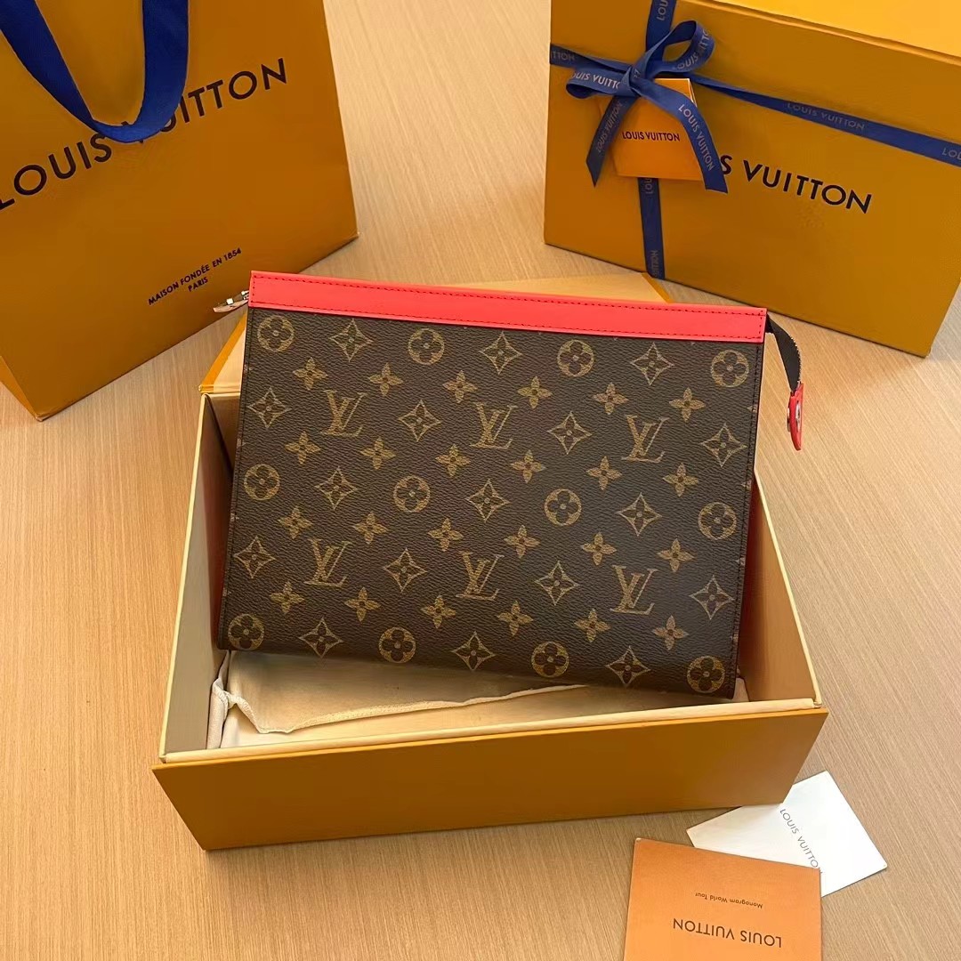 Louis Vuitton Pochette Voyage MM  M82855 - DesignerGu