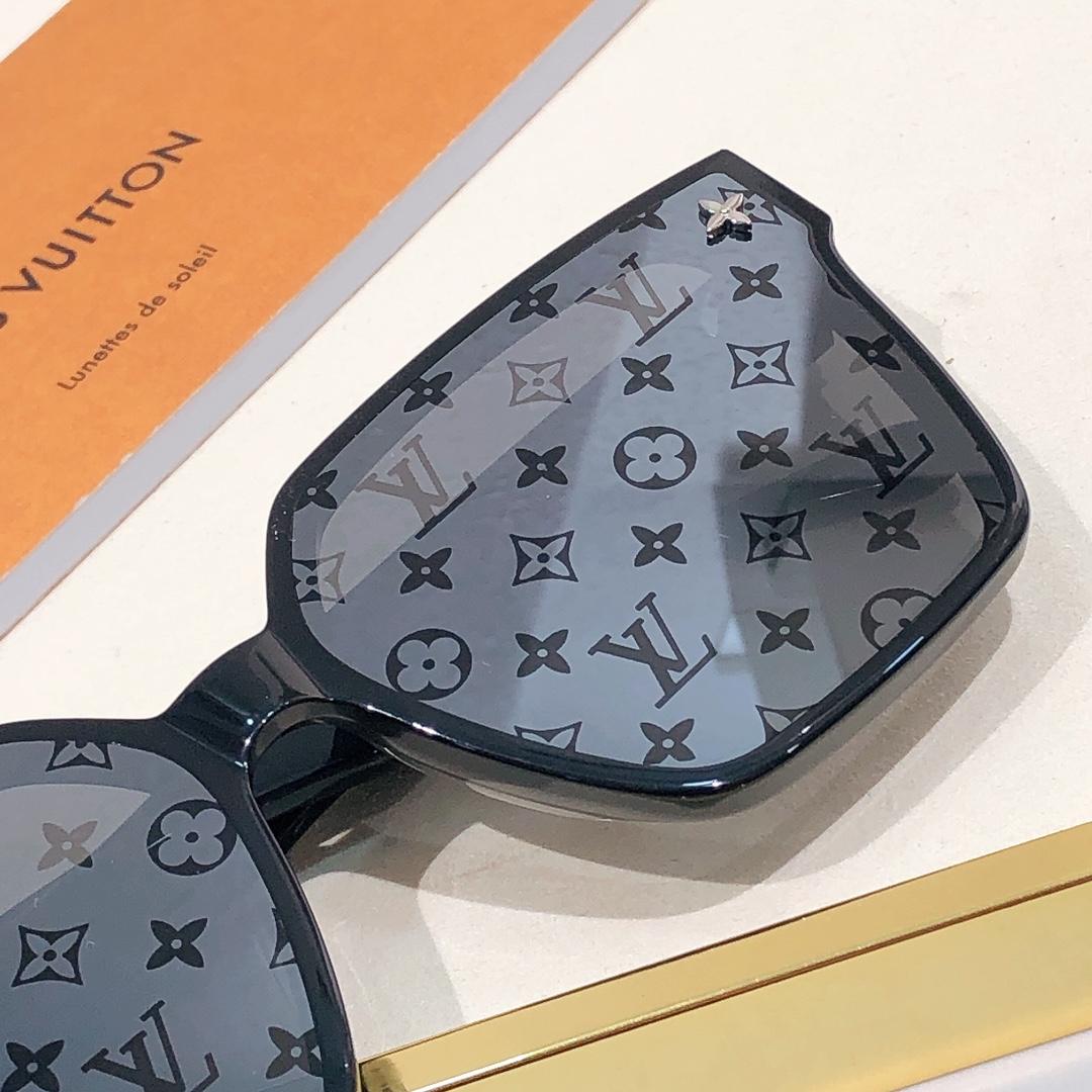 Louis Vuitton Sunglasses  Z0286 - DesignerGu