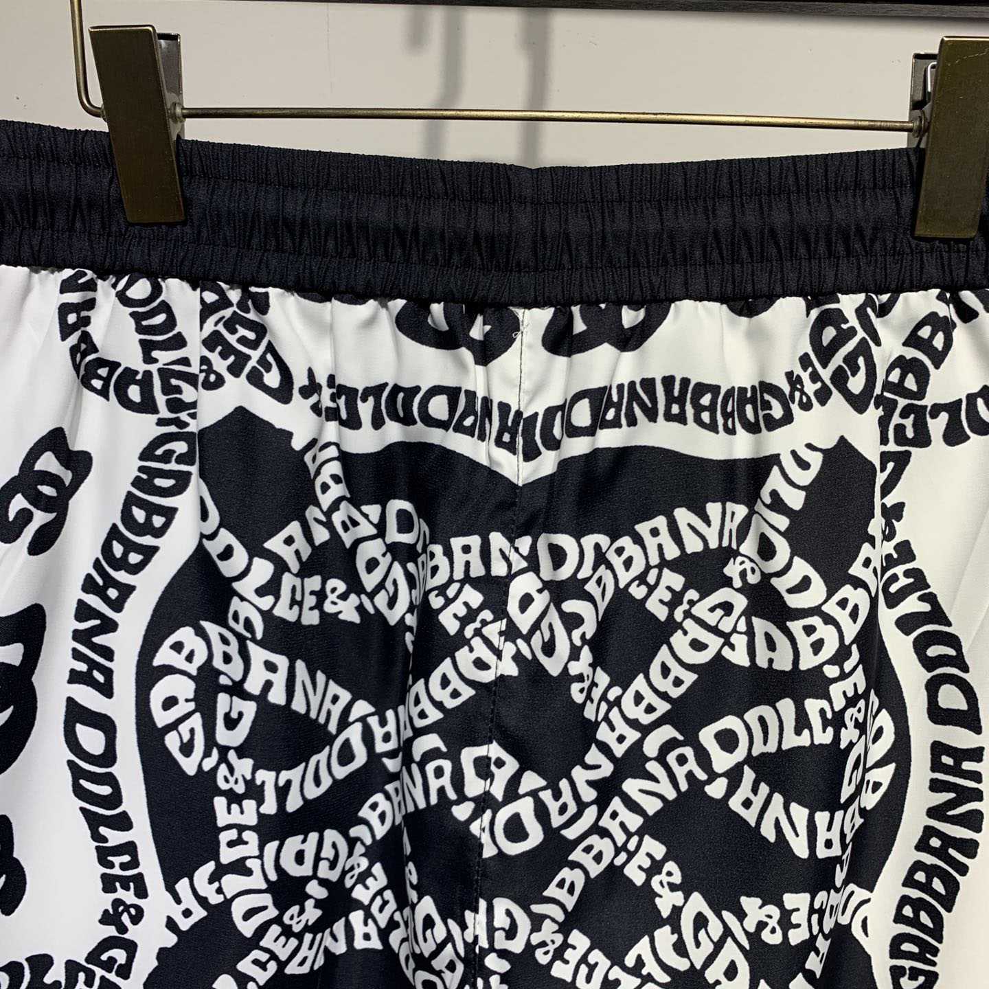 Dolce & Gabbana Swim Shorts - DesignerGu