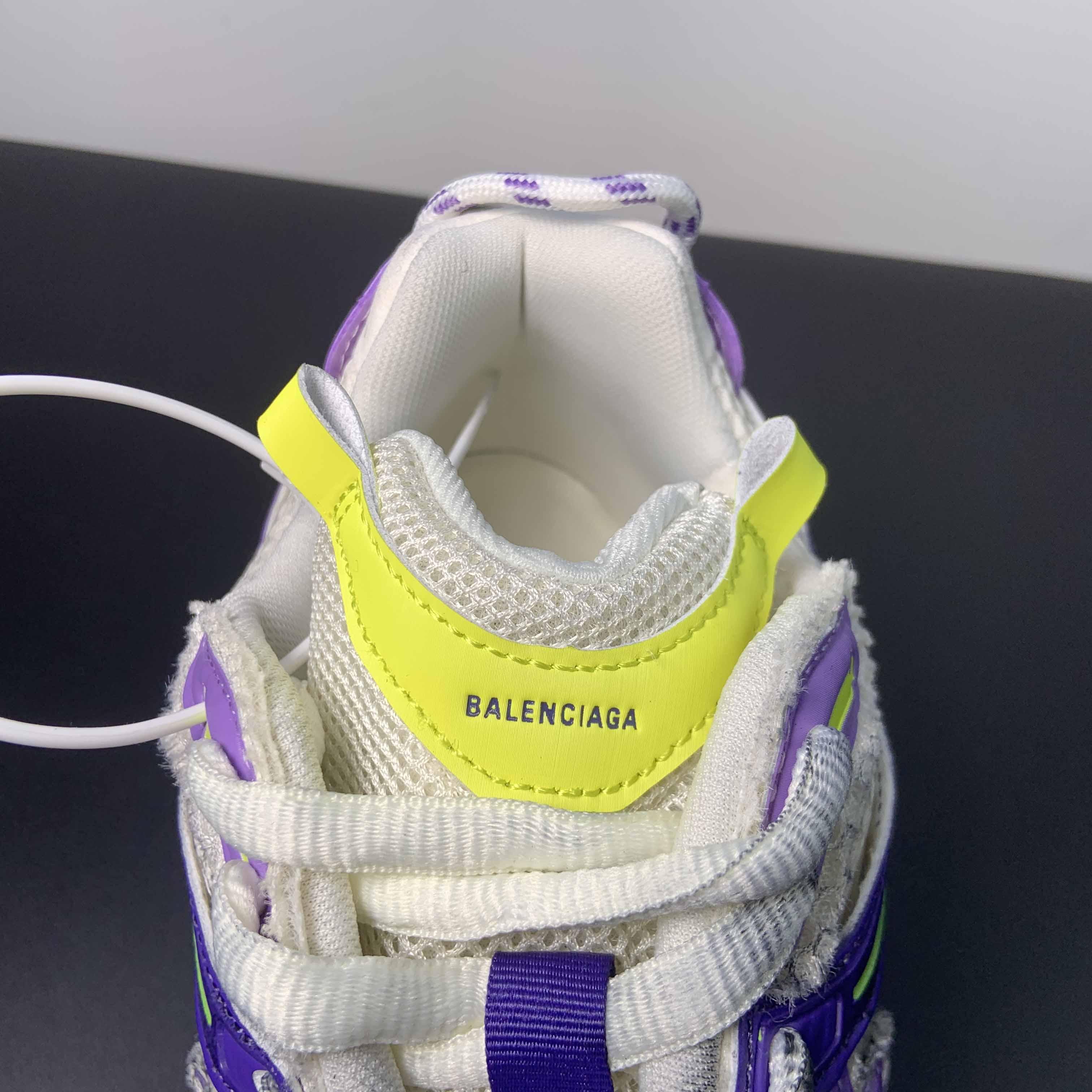 Balenciaga Runner Sneaker  - DesignerGu