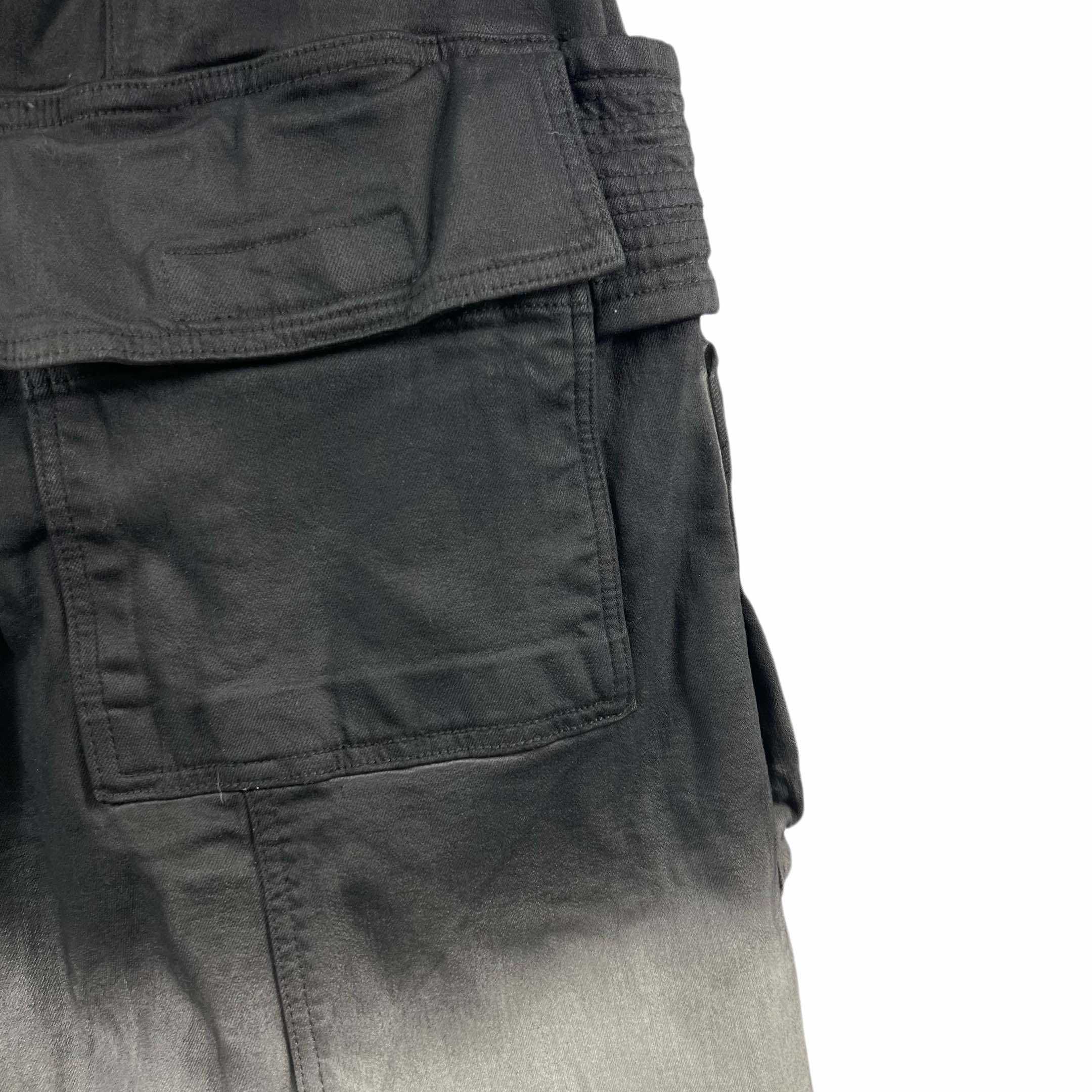 Rick Owens Creatch Degradé Cargo Shorts - DesignerGu